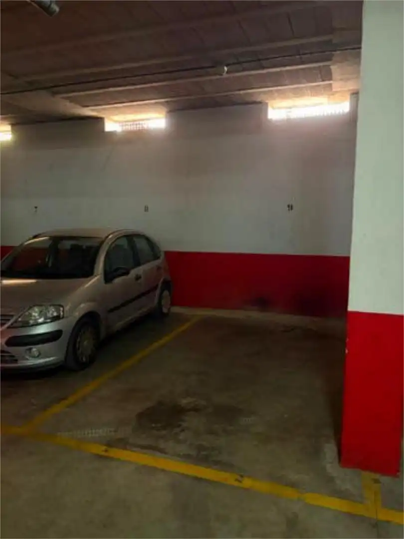 Parkplatz von Garage zur Miete in Dos Hermanas