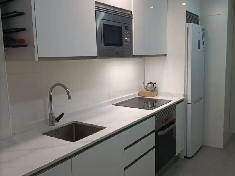 Flat for sale in Calle de la Galana, 49, Pinar del Jalón Kitchen of Flat for sale in Valladolid Capital with Terrace, Swimming Pool and Balcony