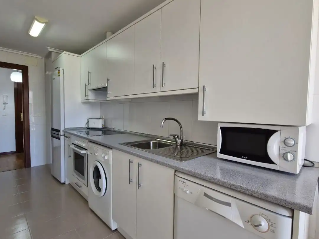 Wohnung zur Miete in Avenida La Rioja, 5, Cirueña