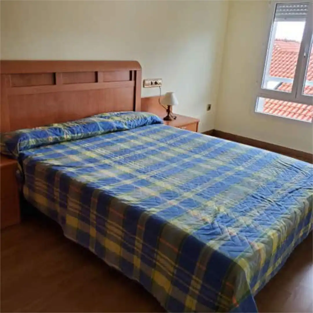 Flat for rent in Cimadevilla Bedroom of Flat for rent in Gijón with Heating and Furnished