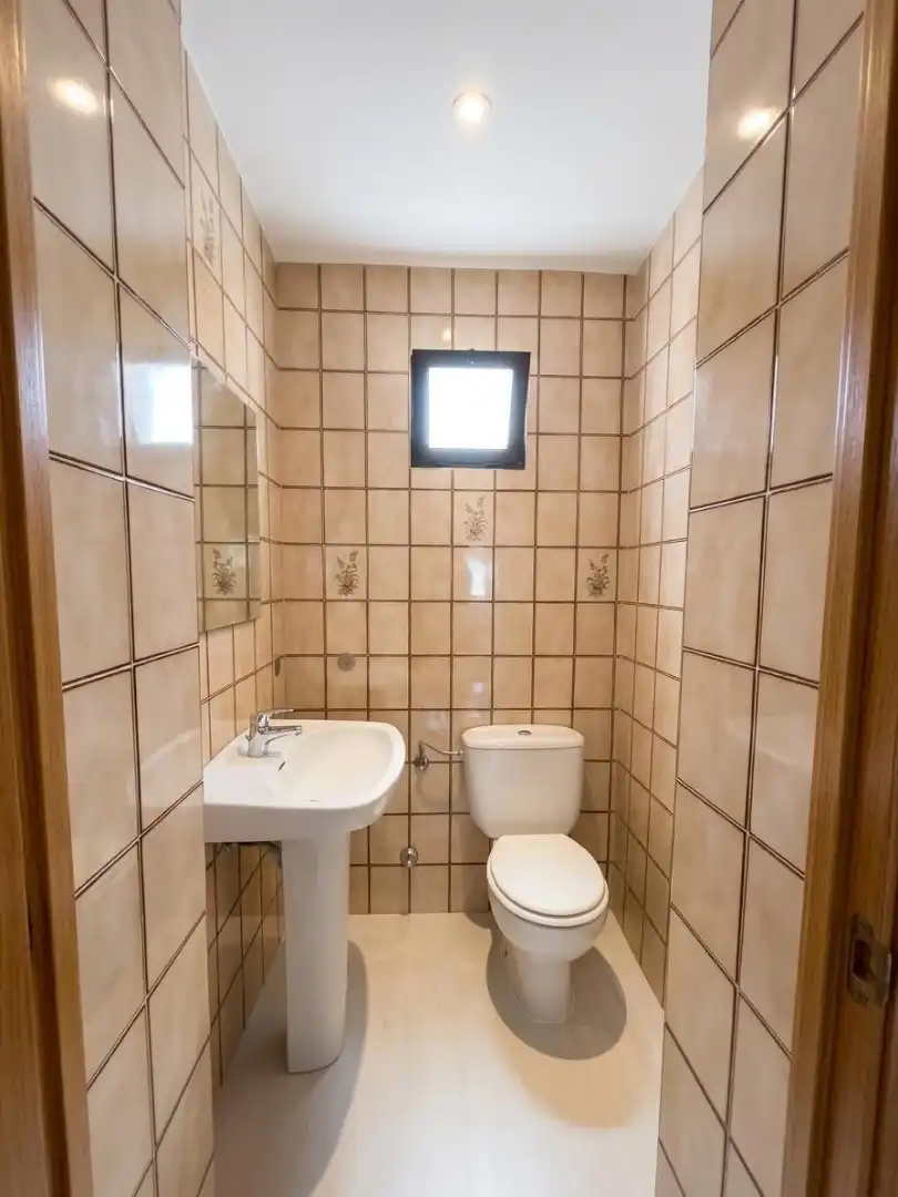 Houses for sale in Calle los Jazmines, 150, Nueva Andalucía centro Bathroom of Houses for sale in Marbella with Air Conditioner, Heating and Private garden