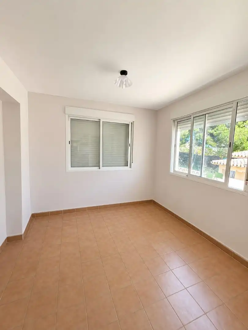 Houses for sale in Calle los Jazmines, 150, Nueva Andalucía centro Bedroom of Houses for sale in Marbella with Air Conditioner, Heating and Private garden