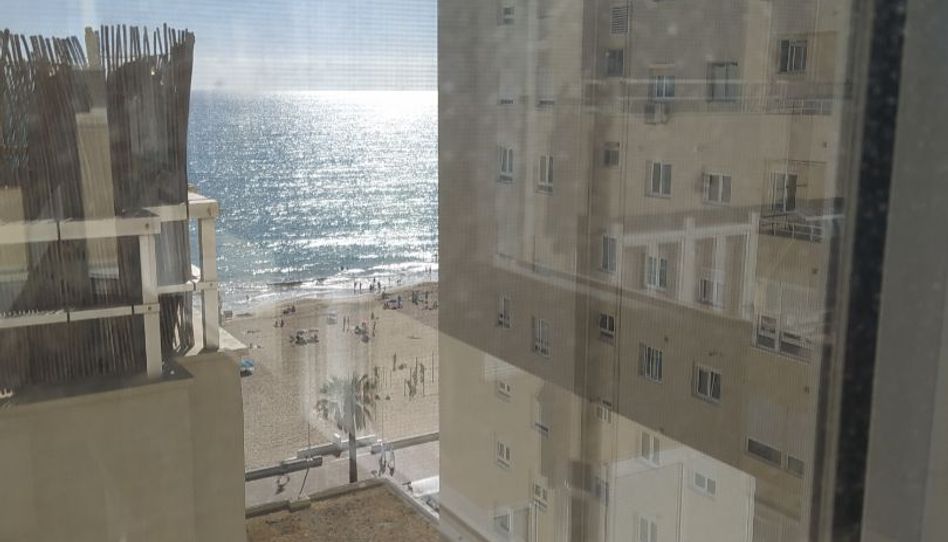 Piso de alquiler en Paseo Marítimo, 3, Paseo Marítimo - San José - La Laguna, Cádiz Capital - imagen 1 Foto 1 de Piso de alquiler en Paseo Marítimo, 3, Paseo Marítimo - San José - La Laguna, Cádiz Capital