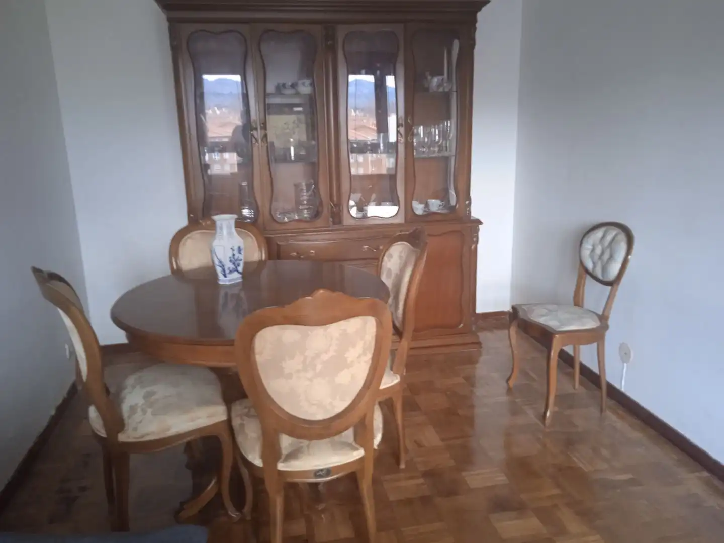 Flat for rent in Calle San Mateo, 26, San Lázaro - Otero - Villafría Dining room of Flat for rent in Oviedo