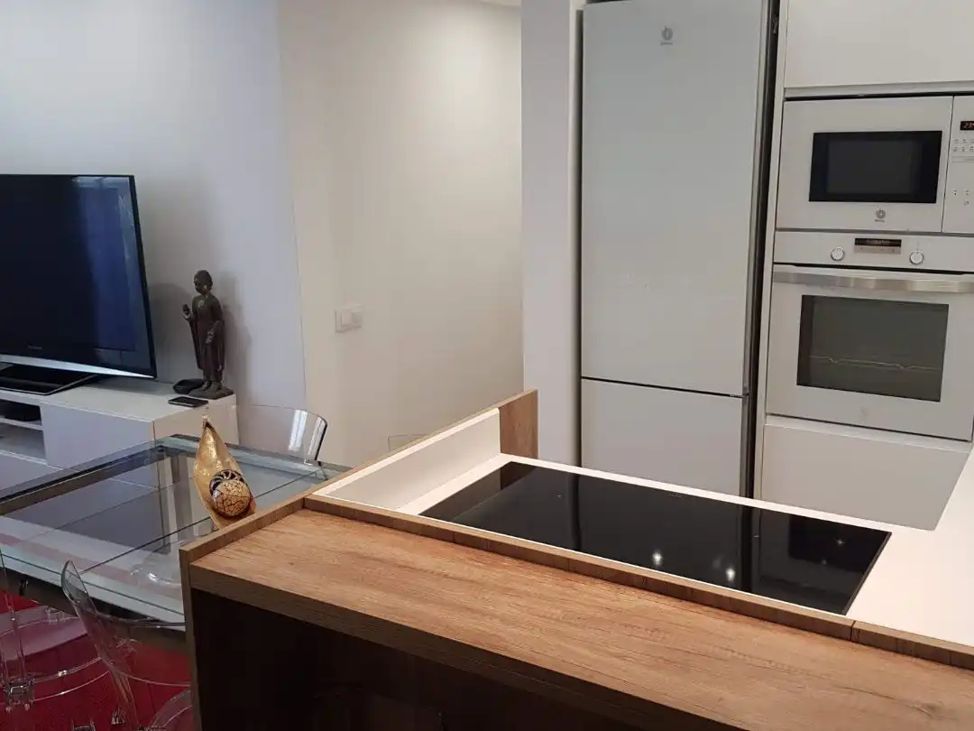 Wohnung zur Miete in Carrer de la Mare de Déu de Port, 258, La Marina del Port Küche von Wohnung zur Miete in Barcelona mit Klimaanlage, Heizung und Parkett