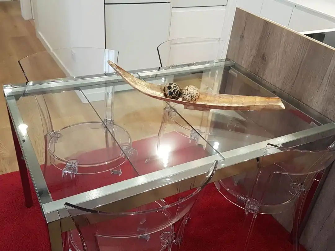 Wohnung zur Miete in Carrer de la Mare de Déu de Port, 258, La Marina del Port Esszimmer von Wohnung zur Miete in Barcelona mit Klimaanlage, Heizung und Parkett
