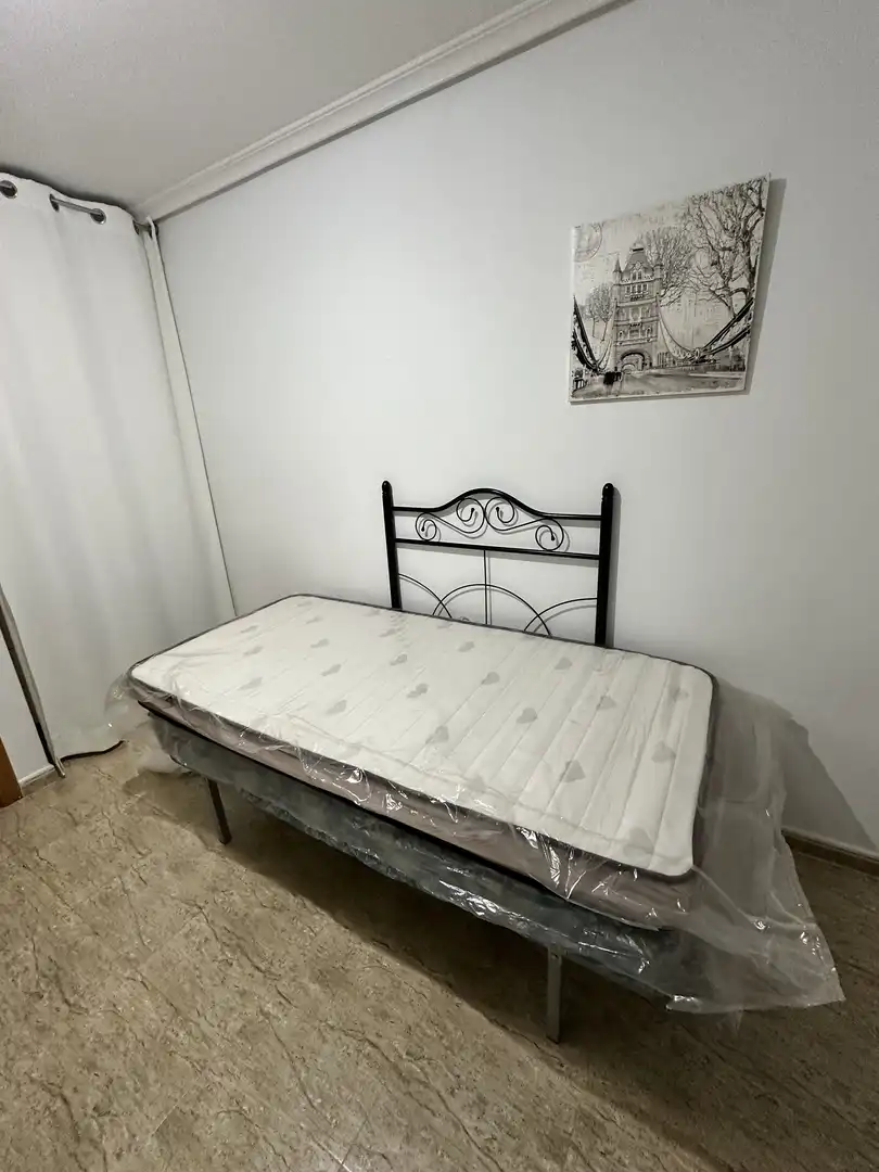 Piso en venta en Calle San Eduardo, 14, Patrocinio - Nueva Talavera Habitación de Piso en venta en Talavera de la Reina con Aire acondicionado, Calefacción y Terraza