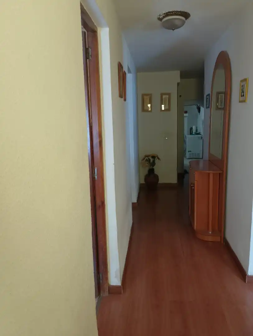 Casa adosada en venta en Calle Juego de Bolos, 16, Fresneda de la Sierra Casa adosada en venta en Fresneda de la Sierra con Calefacción, Parquet y Trastero