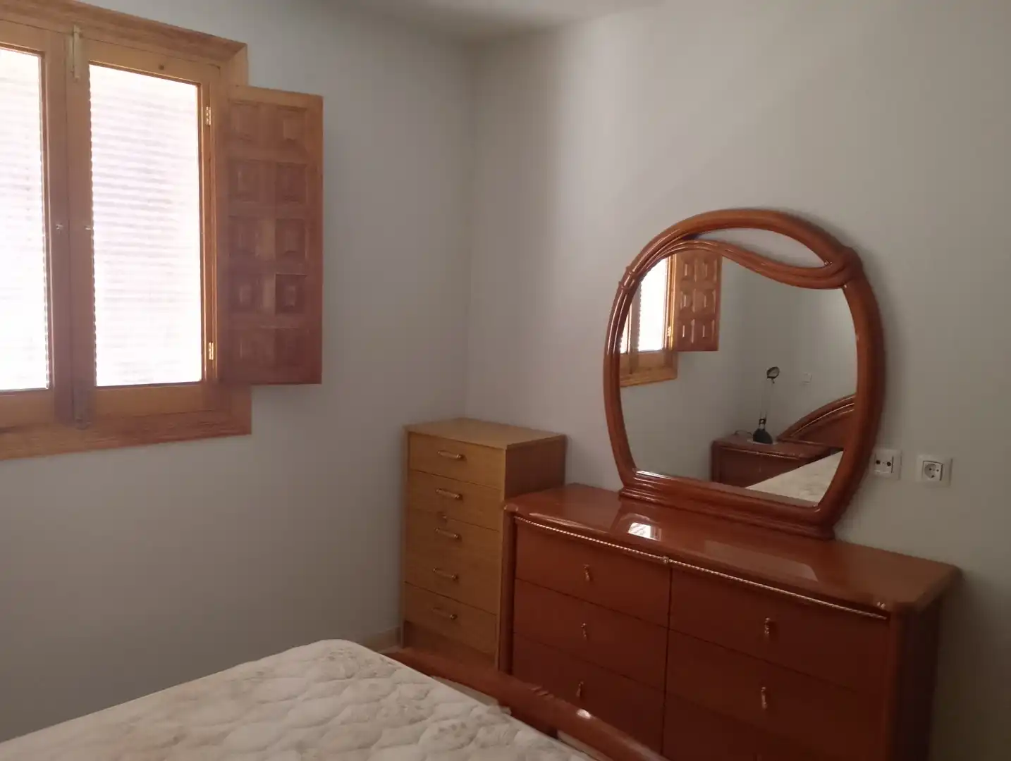 Casa adosada en venta en Calle Juego de Bolos, 16, Fresneda de la Sierra Habitación de Casa adosada en venta en Fresneda de la Sierra con Calefacción, Parquet y Trastero