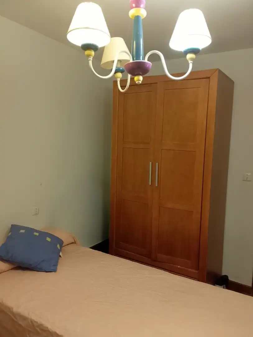 Casa adosada en venta en Calle Juego de Bolos, 16, Fresneda de la Sierra Habitación de Casa adosada en venta en Fresneda de la Sierra con Calefacción, Parquet y Trastero