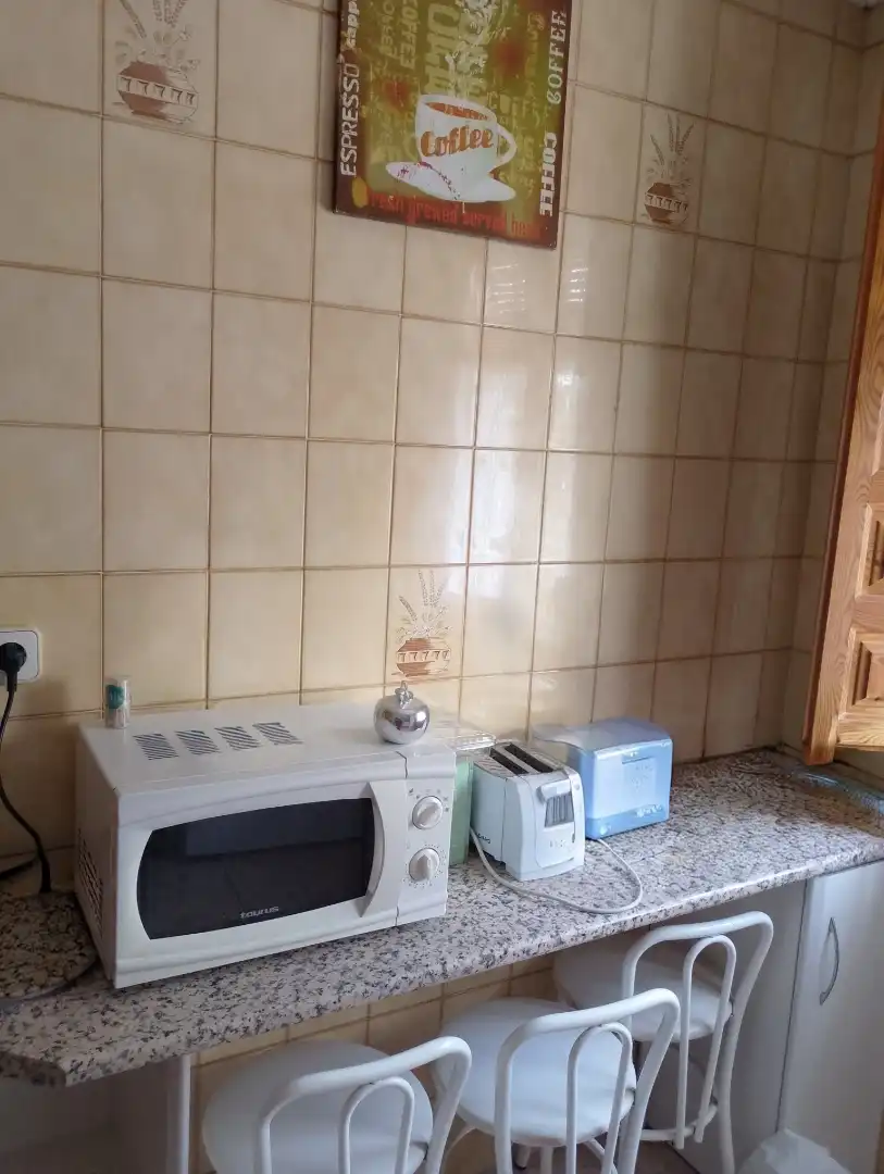 Casa adosada en venta en Calle Juego de Bolos, 16, Fresneda de la Sierra Cocina de Casa adosada en venta en Fresneda de la Sierra con Calefacción, Parquet y Trastero