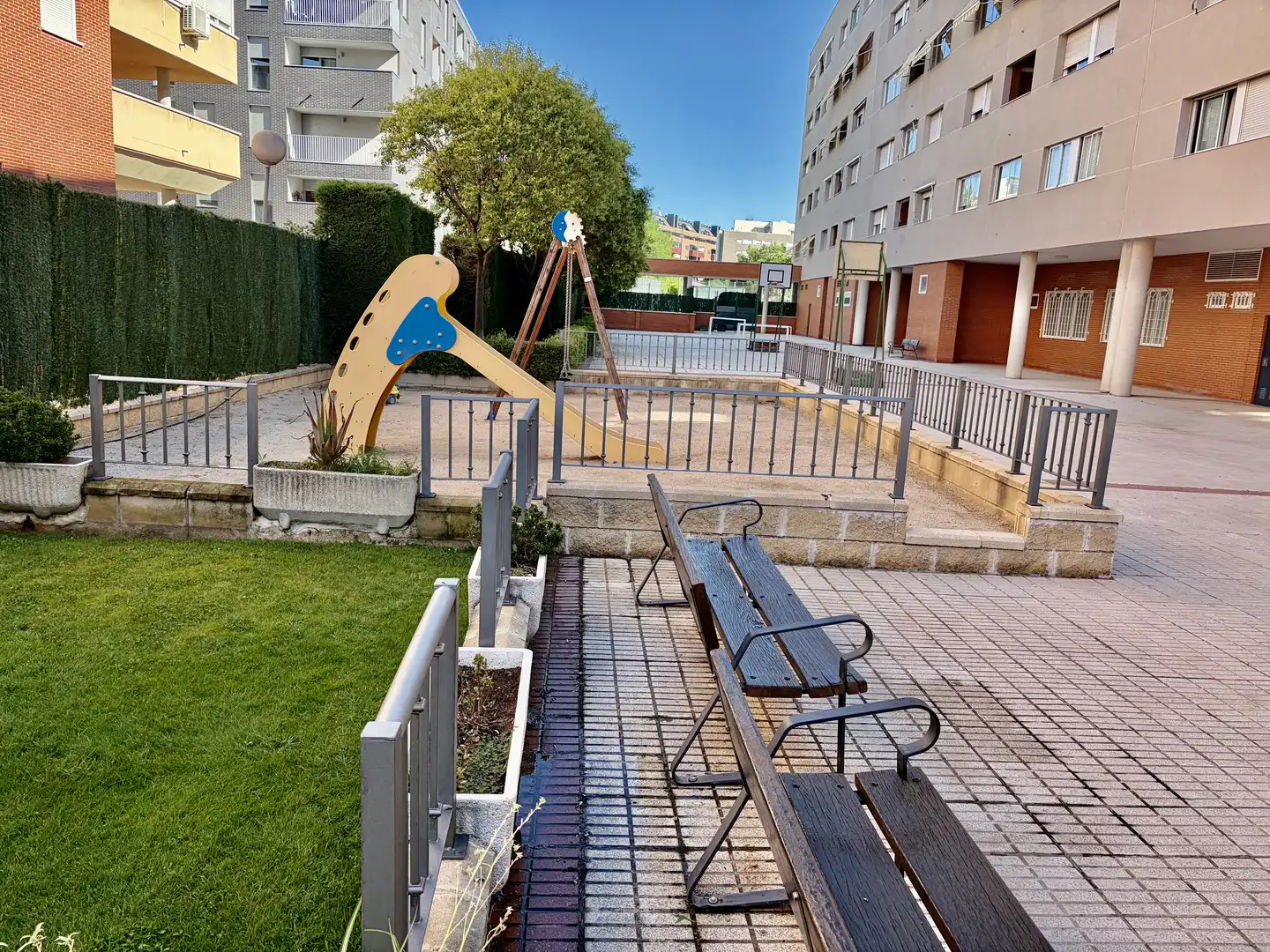 Ático en venta en Glorieta de Jacinto Benavente, 1, Ensanche Terraza de Ático en venta en Alcalá de Henares con Aire acondicionado, Calefacción y Parquet