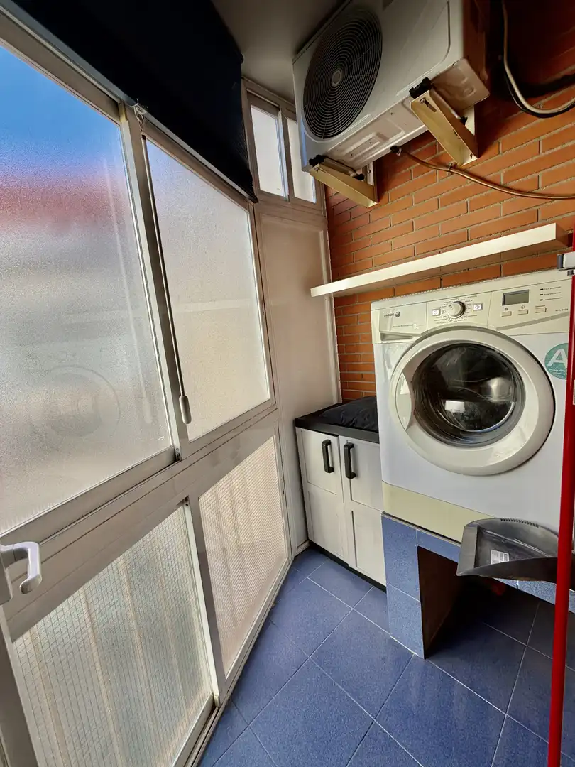 Ático en venta en Glorieta de Jacinto Benavente, 1, Ensanche Terraza de Ático en venta en Alcalá de Henares con Aire acondicionado, Calefacción y Parquet