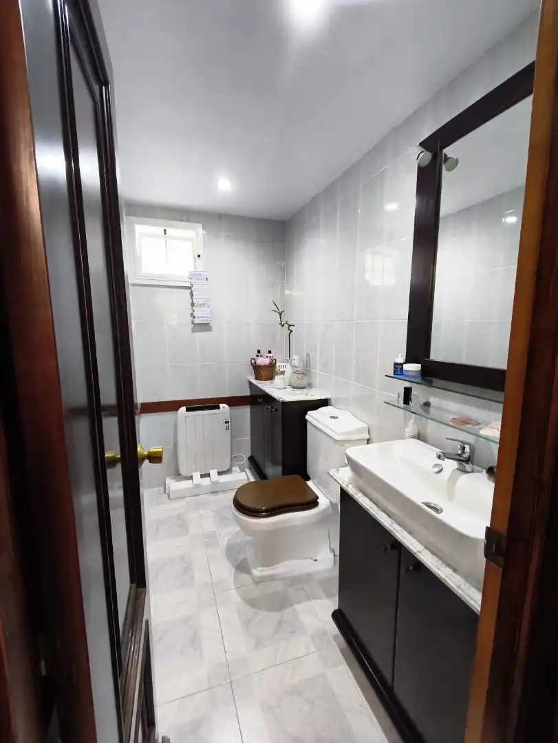 Casa o chalet en venta en Rúa Albar, 41, San Xoán de Poio Baño de Casa o chalet en venta en Poio con Calefacción, Jardín privado y Terraza