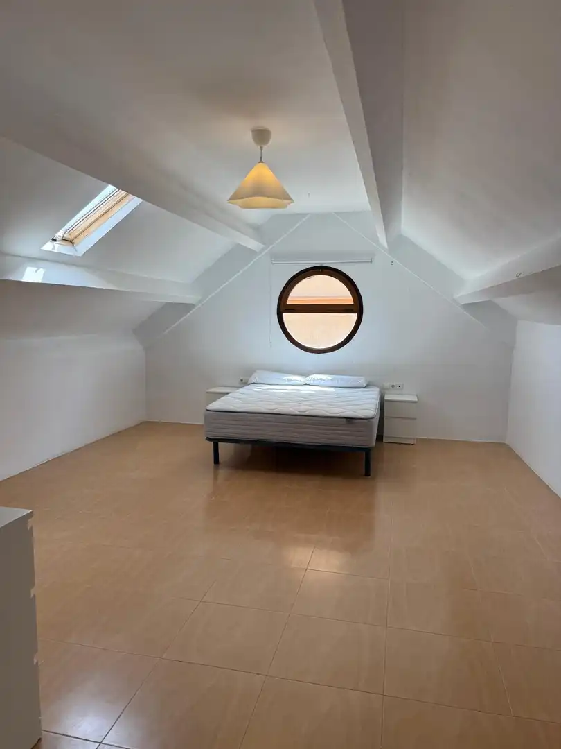 Bedroom of Attic for rent in Benalmádena  with Air Conditioner, Heating and Furnished