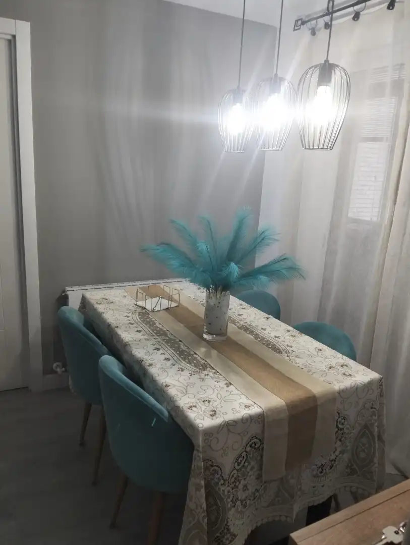 Habitación en Calle del Río Alberche, 5, Centro Comedor de Piso para compartir en Navalcarnero con Calefacción, Parquet y Amueblado