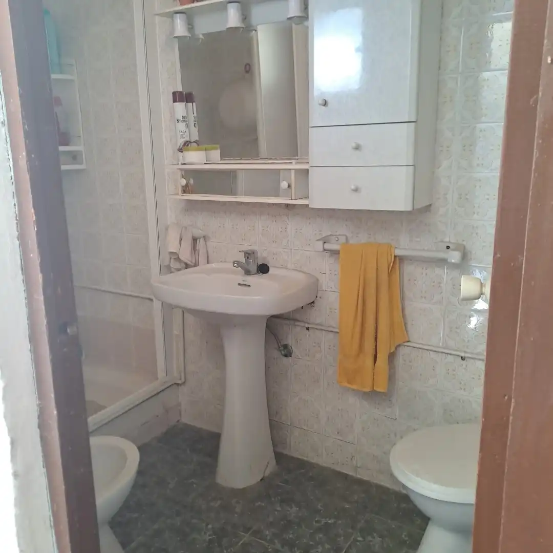 Bathroom of Detached homes for sale in Requena  with Furnished