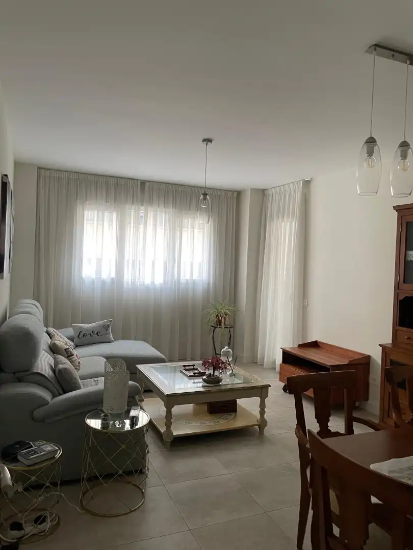 Wohnung zur Miete in Calle Gabriela Mistral, 2t, Rivas-Vaciamadrid Wohnzimmer von Wohnung zur Miete in Rivas-Vaciamadrid mit Terrasse, Schwimmbad und Balkon