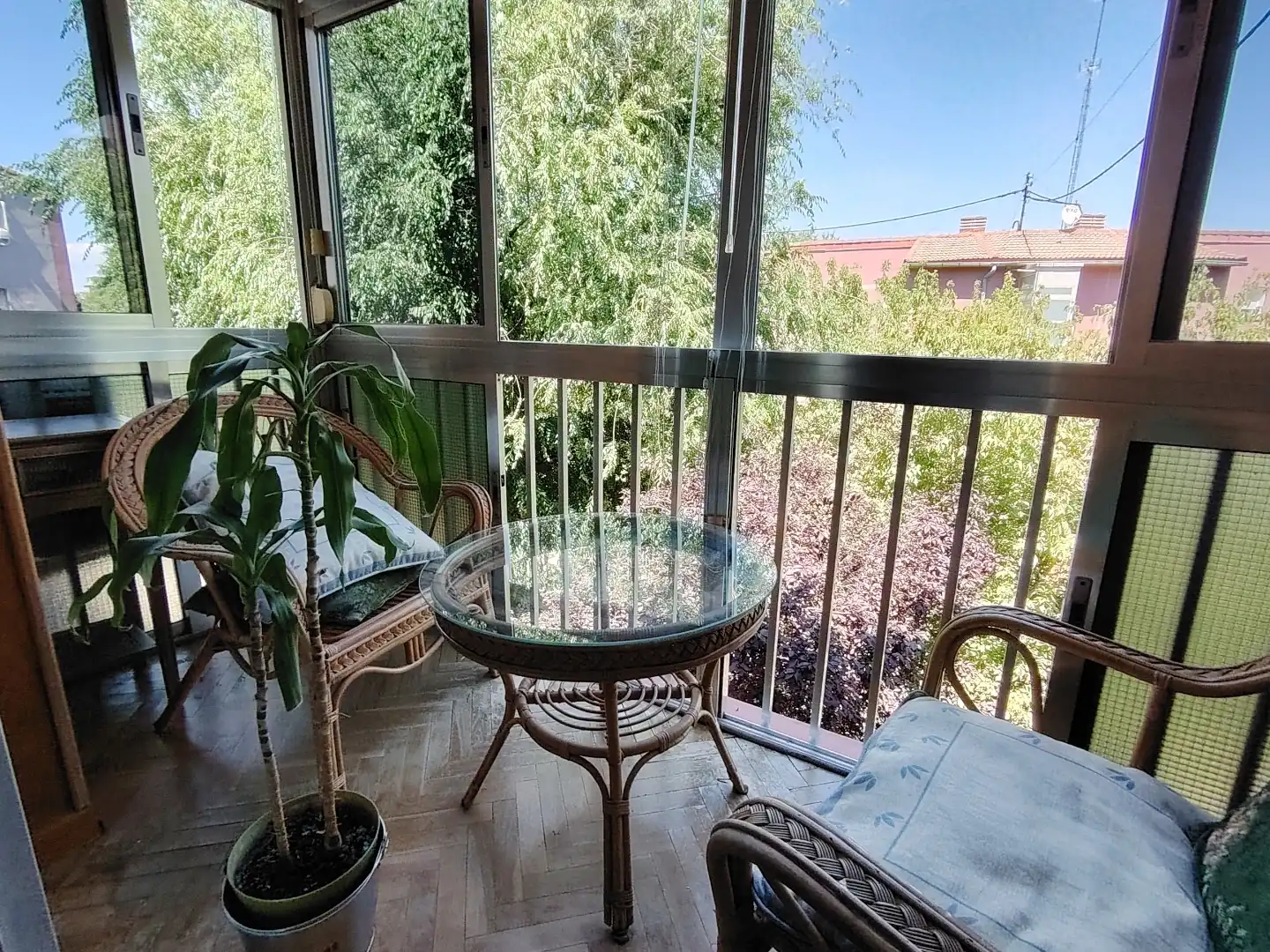 Flat for rent in Calle de Valleguerra, 2, Pueblo Nuevo Balcony of Flat for rent in Madrid with Heating, Parquet flooring and Furnished