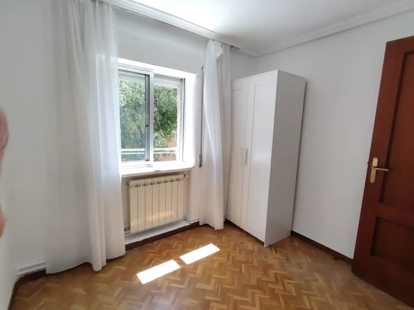 Flat for rent in Calle de Valleguerra, 2, Pueblo Nuevo Bedroom of Flat for rent in Madrid with Heating, Parquet flooring and Furnished