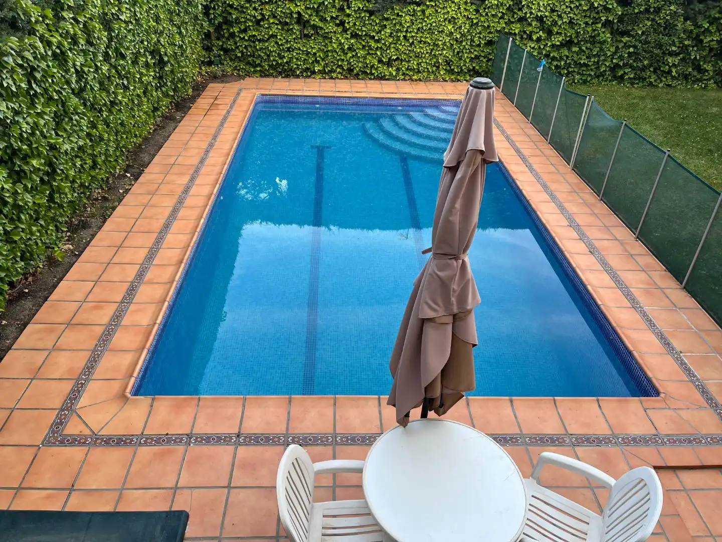 Pis en venda a Pueblo Piscina de Pis en venda en Pozuelo de Alarcón amb Aire condicionat, Terrassa i Piscina