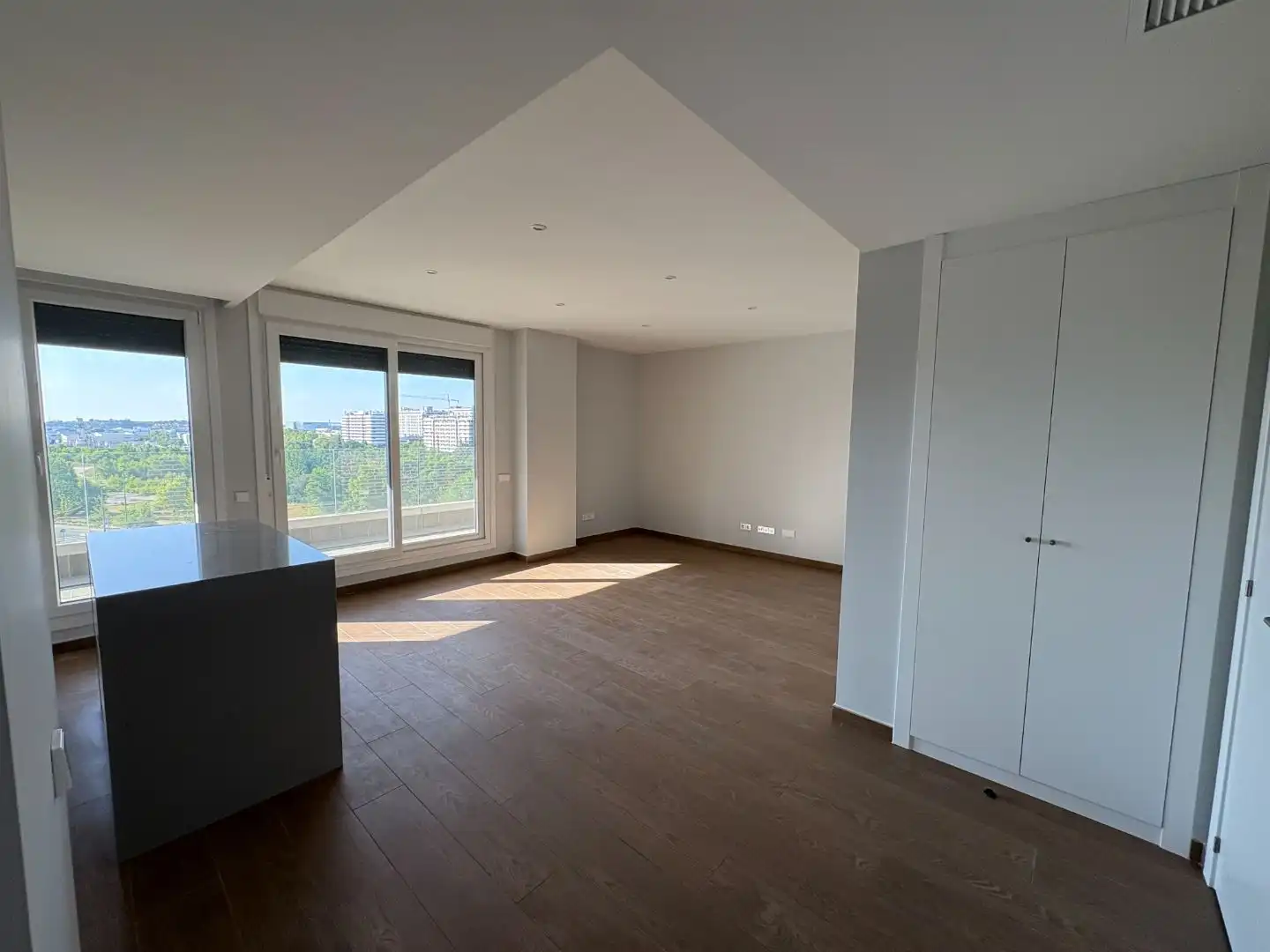 Wohnung zur Miete in Calle de Carmen Pinós, 2, Tres Cantos Wohnzimmer von Wohnung zur Miete in Tres Cantos mit Klimaanlage, Terrasse und Schwimmbad