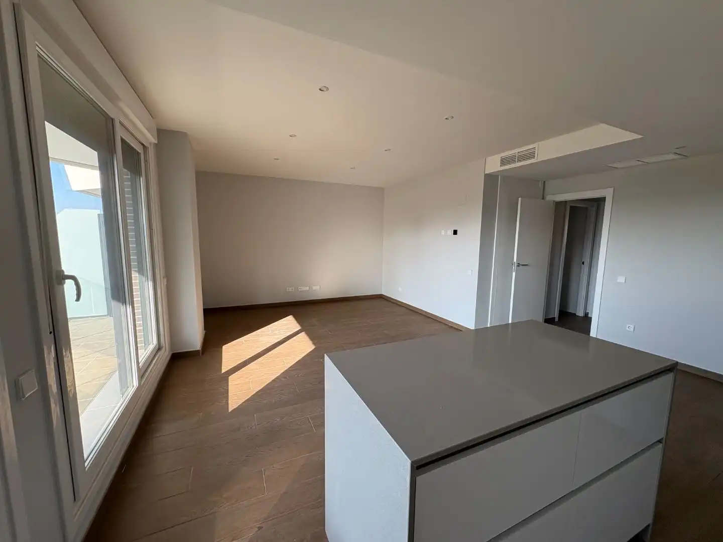 Wohnung zur Miete in Calle de Carmen Pinós, 2, Tres Cantos Wohnzimmer von Wohnung zur Miete in Tres Cantos mit Klimaanlage, Terrasse und Schwimmbad