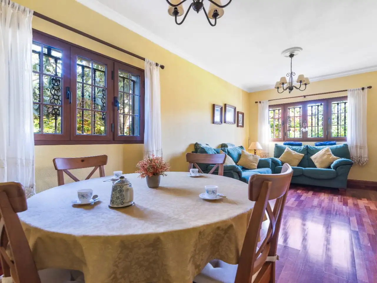 Casa o xalet en venda a Calle Zumaque, 5, Valleseco Menjador de Casa o xalet en venda en Valleseco amb Aire condicionat, Terrassa i Piscina