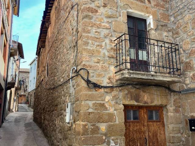 Casa adosada en Venta en C-1412bz, 31 en La Baronia de Rialb