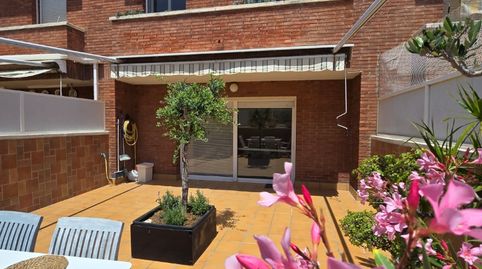 Casa adosada en venta en Carrer de Prat de la Riba, 61, Torrent Ballester, Viladecans - imagen 2 Foto 2 de Casa adosada en venta en Carrer de Prat de la Riba, 61, Torrent Ballester, Viladecans