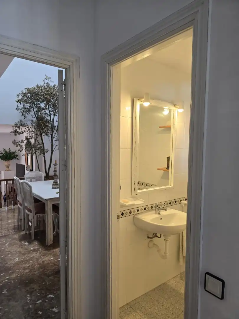 Detached homes for sale in Carrer de Prat de la Riba, 61, Torrent Ballester Bathroom of Detached homes for sale in Viladecans with Terrace and Balcony