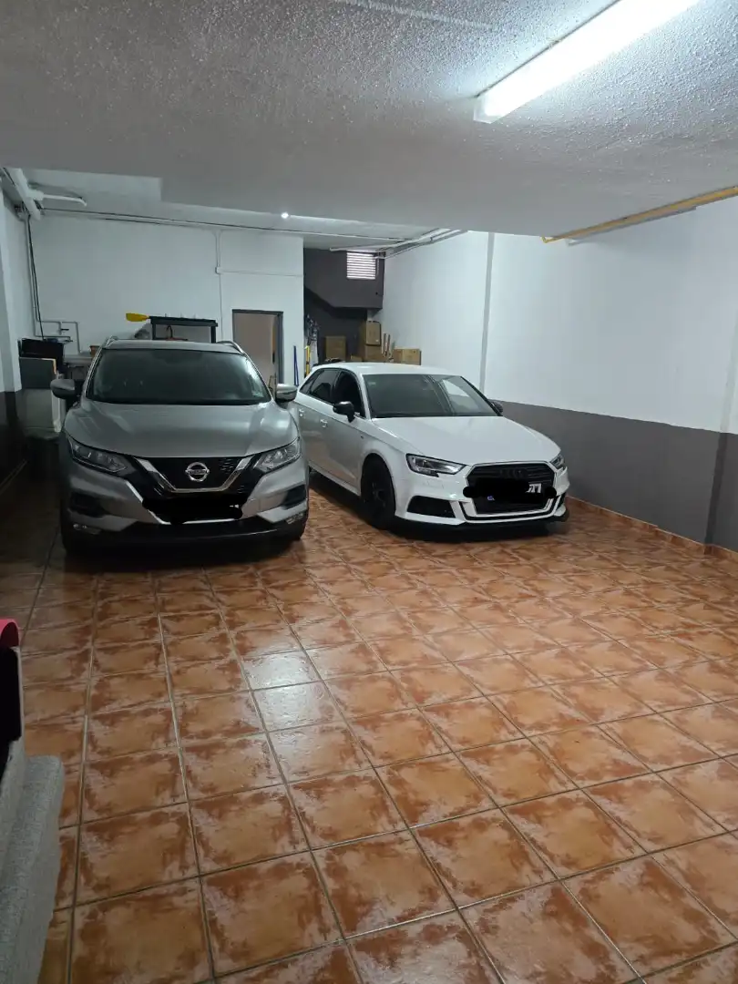 Detached homes for sale in Carrer de Prat de la Riba, 61, Torrent Ballester Parking of Detached homes for sale in Viladecans with Terrace and Balcony