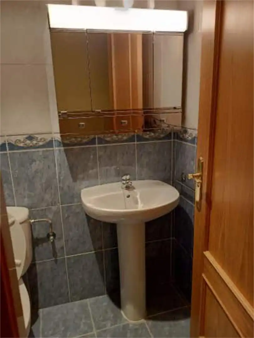 Flat for rent in Ardón Bathroom of Flat for rent in Ardón with Heating, Terrace and Storage room