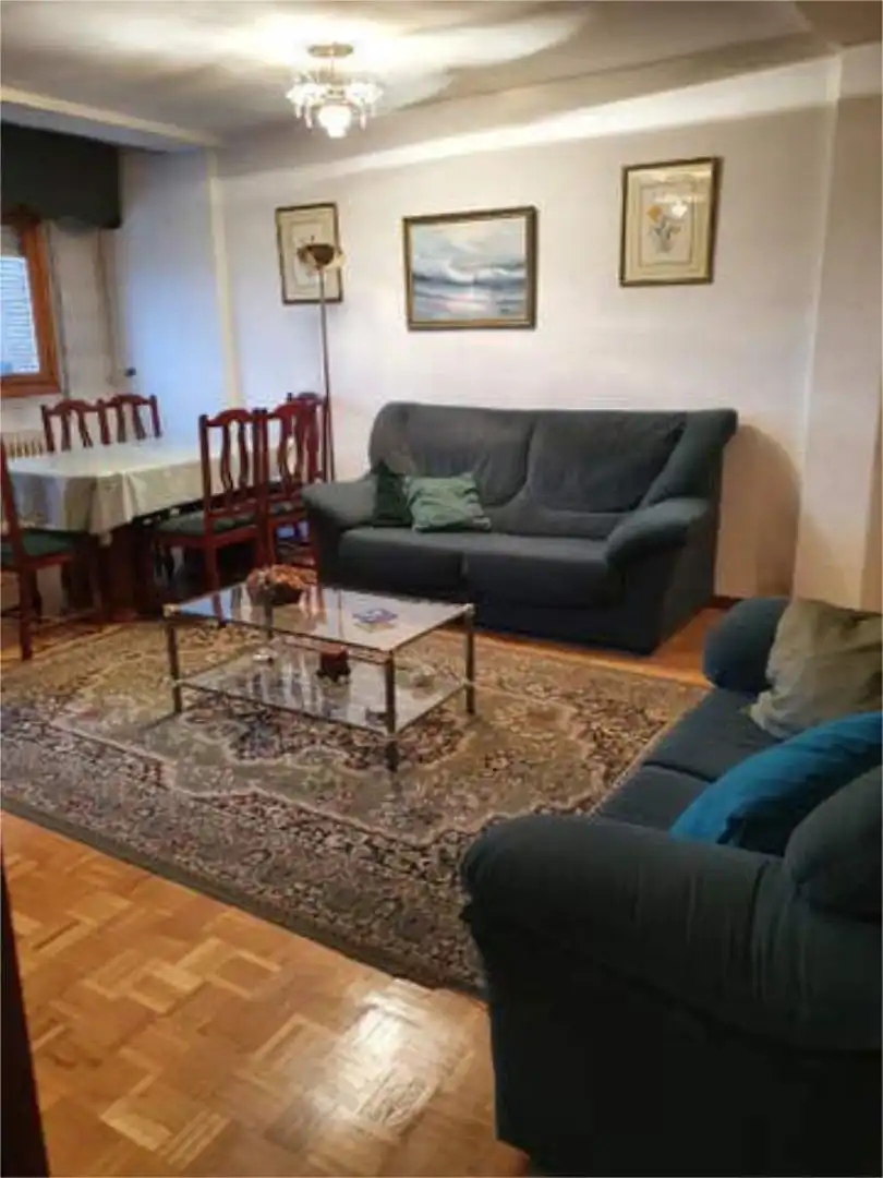 Wohnzimmer von Wohnung zum Verkauf in Olmedo mit Heizung, Privatgarten und Terrasse