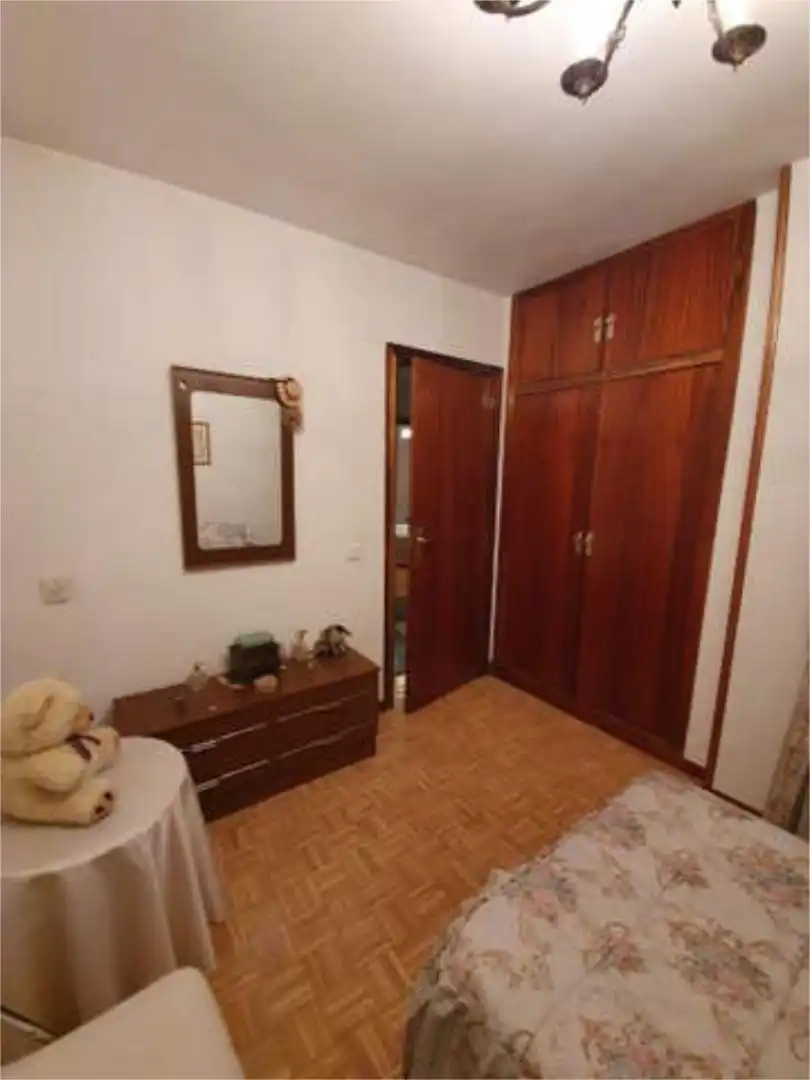Schlafzimmer von Wohnung zum Verkauf in Olmedo mit Heizung, Privatgarten und Terrasse