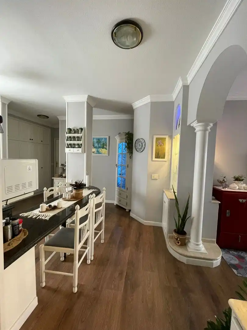 Flat for sale in Calle Santa Cruz de la Palma, 90, El Fraile Dining room of Flat for sale in Arona with Air Conditioner, Parquet flooring and Storage room