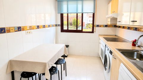 Piso de alquiler en Calle Servillas, 3, Cascajos - Piqueras, Logroño - imagen 5 Foto 5 de Piso de alquiler en Calle Servillas, 3, Cascajos - Piqueras, Logroño