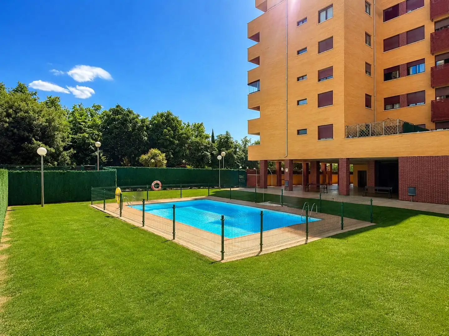 Piso de alquiler en Calle Servillas, 3, Cascajos - Piqueras Piscina de Piso de alquiler en Logroño con Calefacción, Jardín privado y Parquet