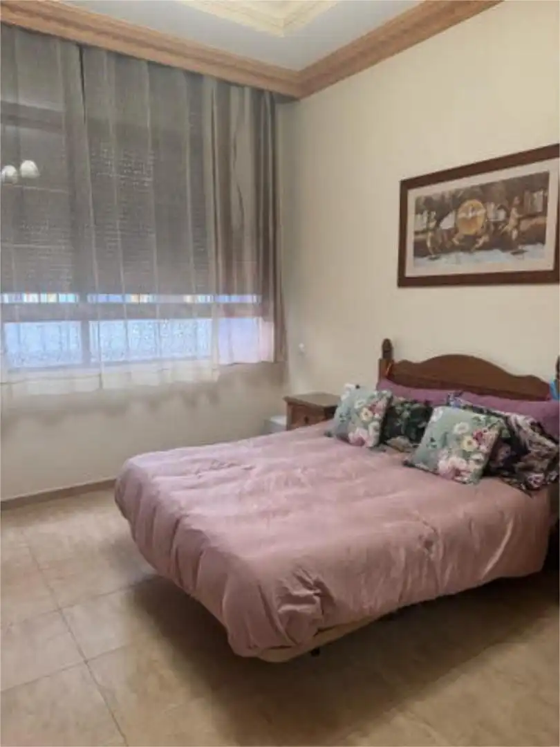 Bedroom of Flat for rent in Andújar  with Heating, Private garden and Storage room
