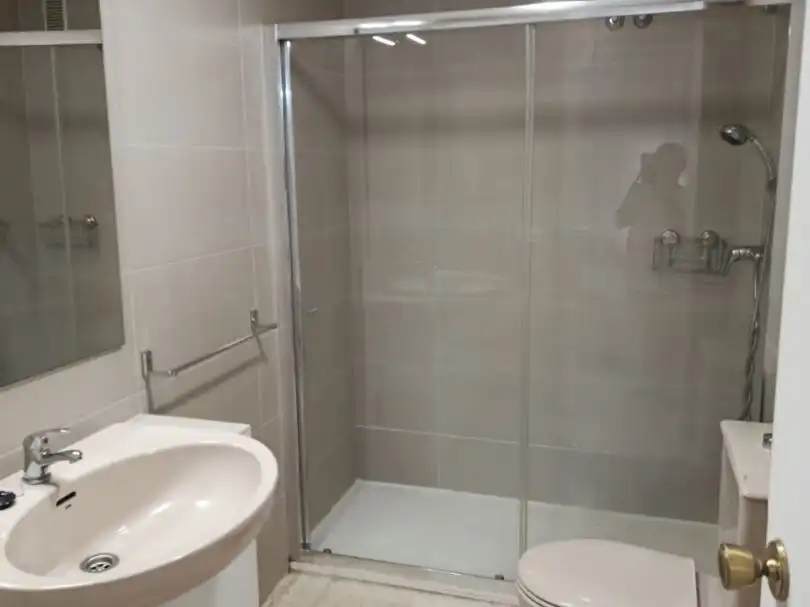 Flat for rent in Calle Carboneros, 17, Centro- San Felipe - Huerta Fava Bathroom of Flat for rent in La Línea de la Concepción