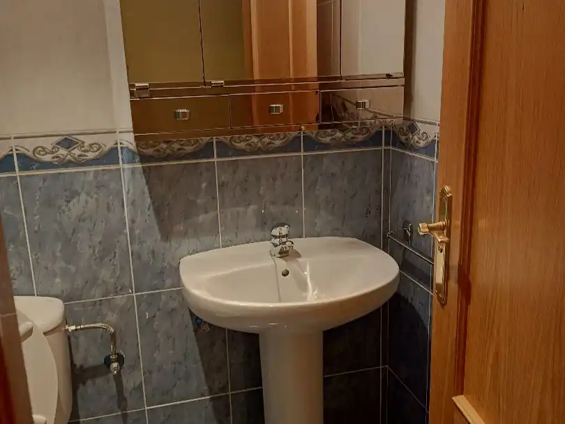 Badezimmer von Wohnung zur Miete in León Capital  mit Heizung, Parkett und Terrasse