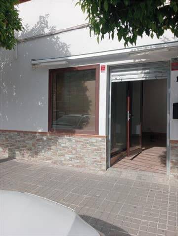 Local comercial en Alquiler en Umbrete
