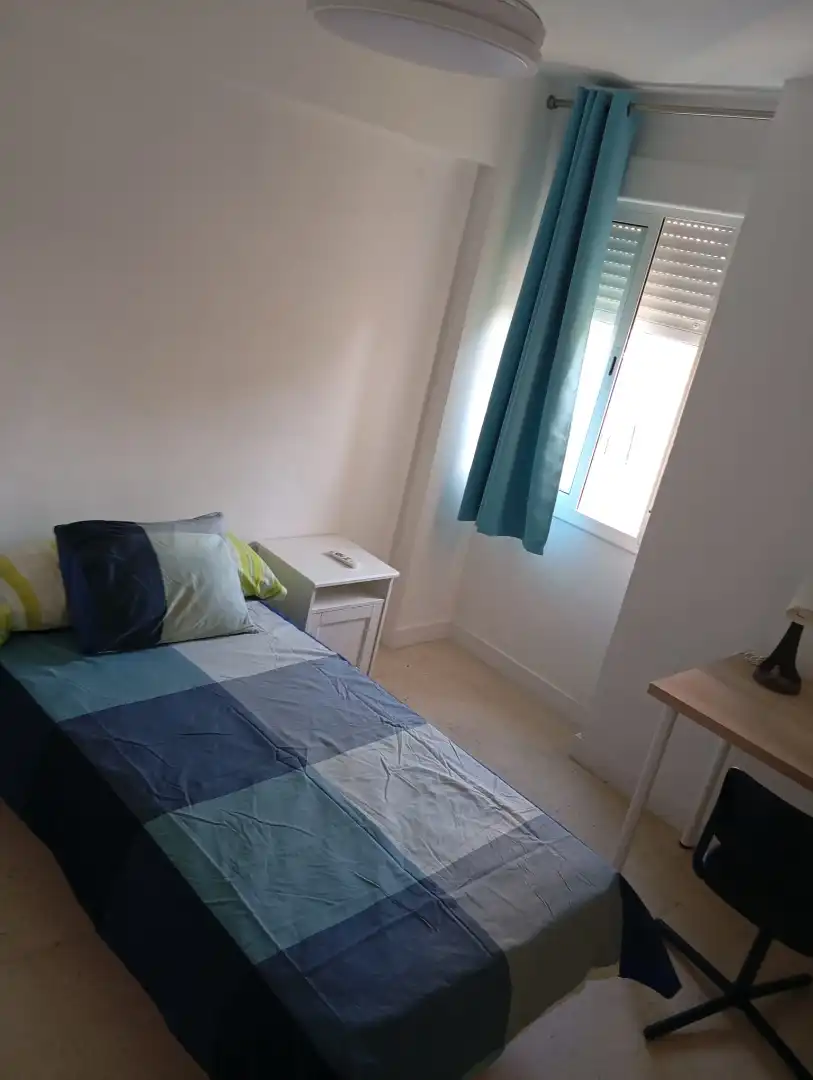Habitación en Calle Puerto de Envalira, 8, Juan XXIII - Rochelambert Habitación en Calle Puerto de Envalira, 8, Juan XXIII - Rochelambert