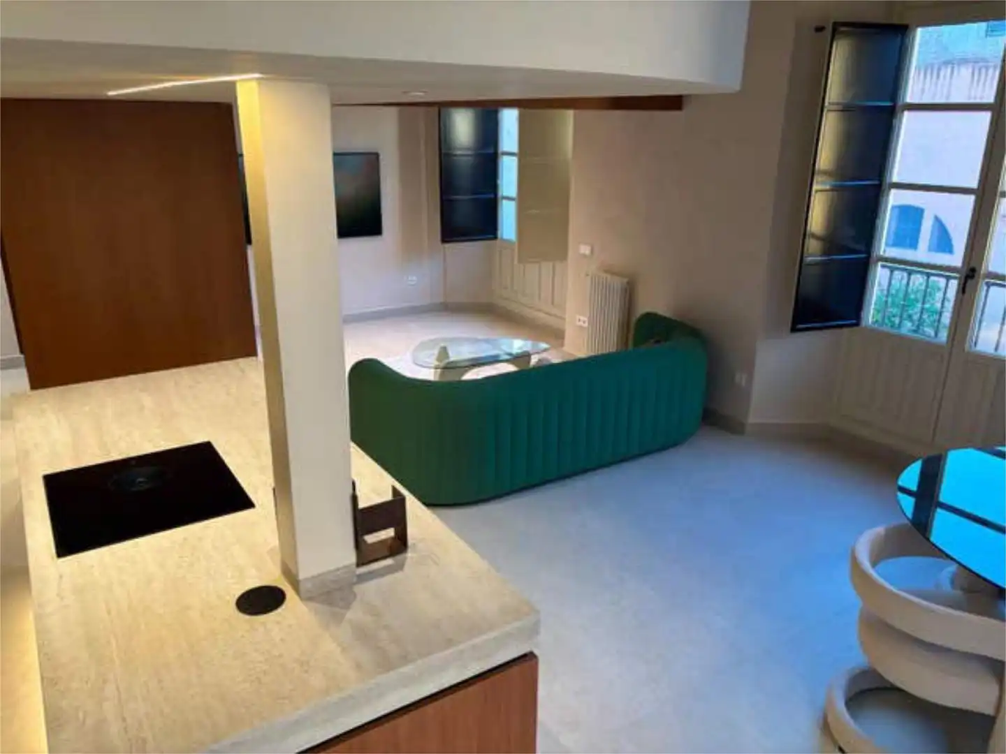 Loft de alquiler en San Vicente Sala de estar de Loft de alquiler en Sevilla con Calefacción y Amueblado