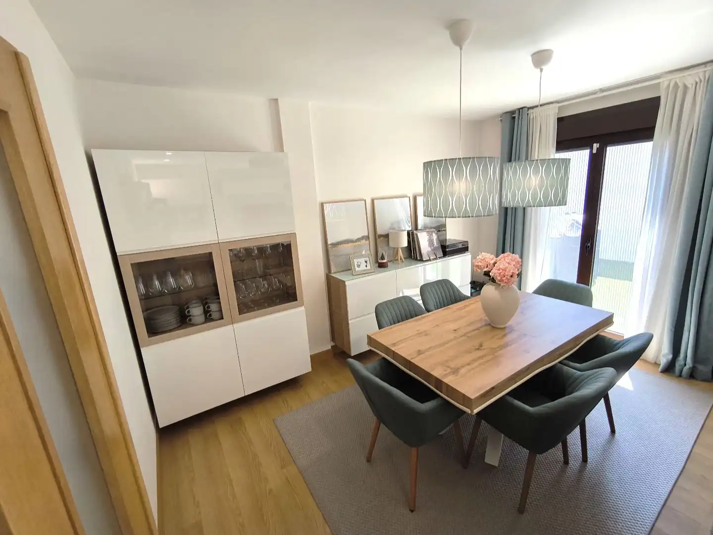 Casa adosada en venta en Calle Asturias, 6, Cintruénigo Comedor de Casa adosada en venta en Cintruénigo con Aire acondicionado, Calefacción y Jardín privado