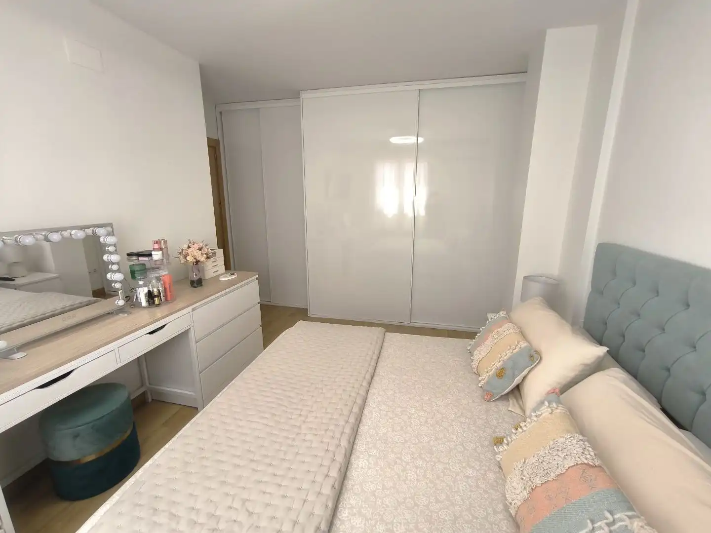 Casa adosada en venta en Calle Asturias, 6, Cintruénigo Habitación de Casa adosada en venta en Cintruénigo con Aire acondicionado, Calefacción y Jardín privado