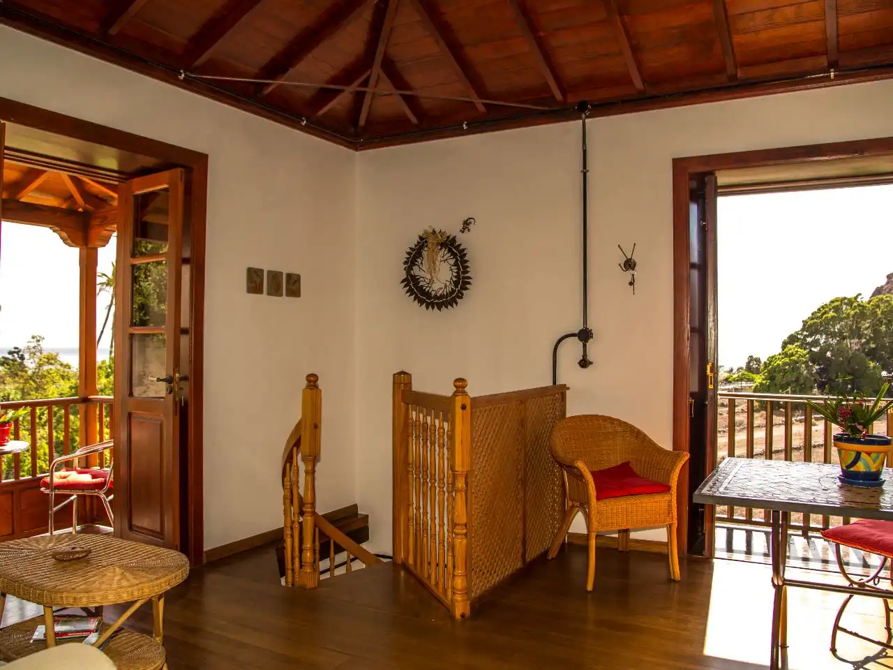 Country house zum Verkauf in Calle Barranco de Santiago, 17, San Sebastián de la Gomera Country house zum Verkauf in San Sebastián de la Gomera mit Privatgarten, Parkett und Terrasse