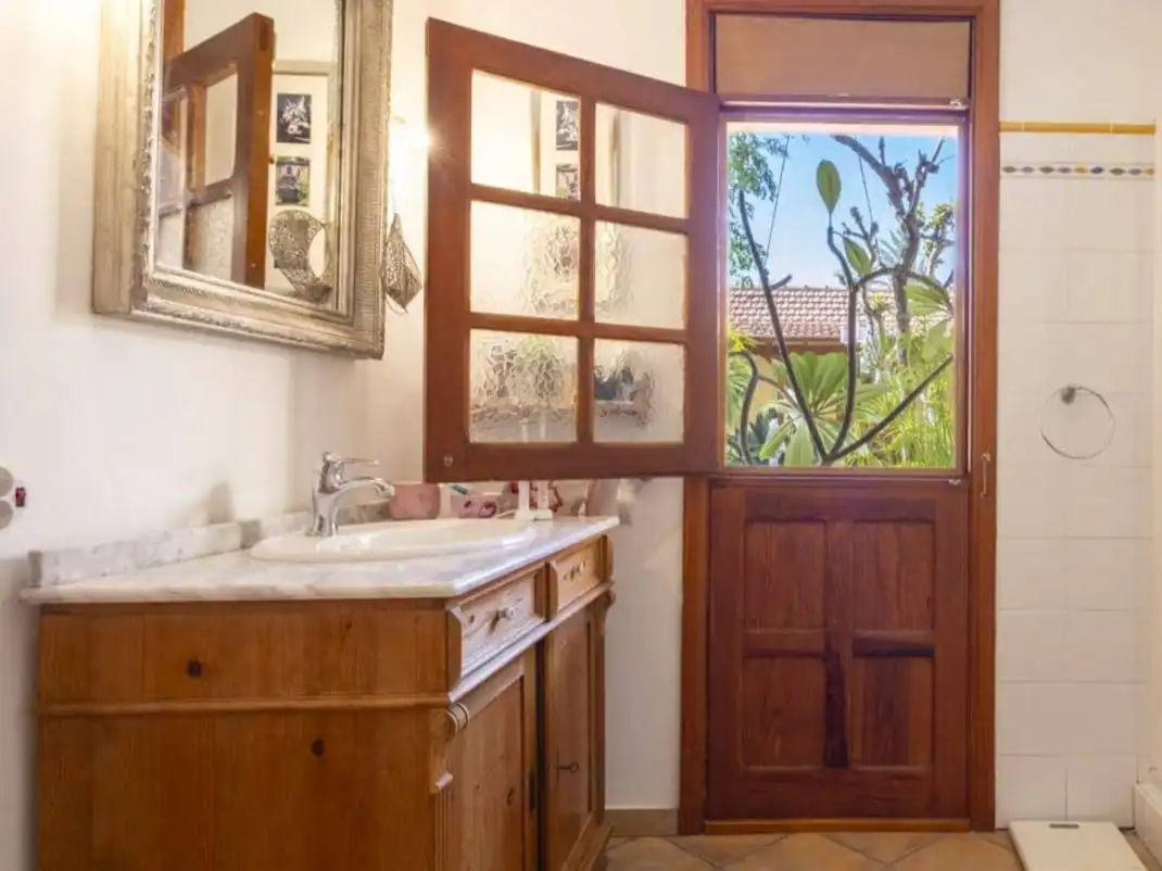 Country house zum Verkauf in Calle Barranco de Santiago, 17, San Sebastián de la Gomera Badezimmer von Country house zum Verkauf in San Sebastián de la Gomera mit Privatgarten, Parkett und Terrasse