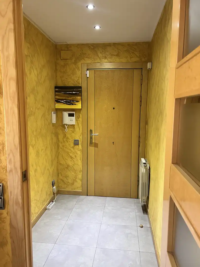 Flat for sale in Carrer D'en Josep Tarradellas, 3, Sant Joan - TV3 Flat for sale in Sant Joan Despí with Air Conditioner and Balcony