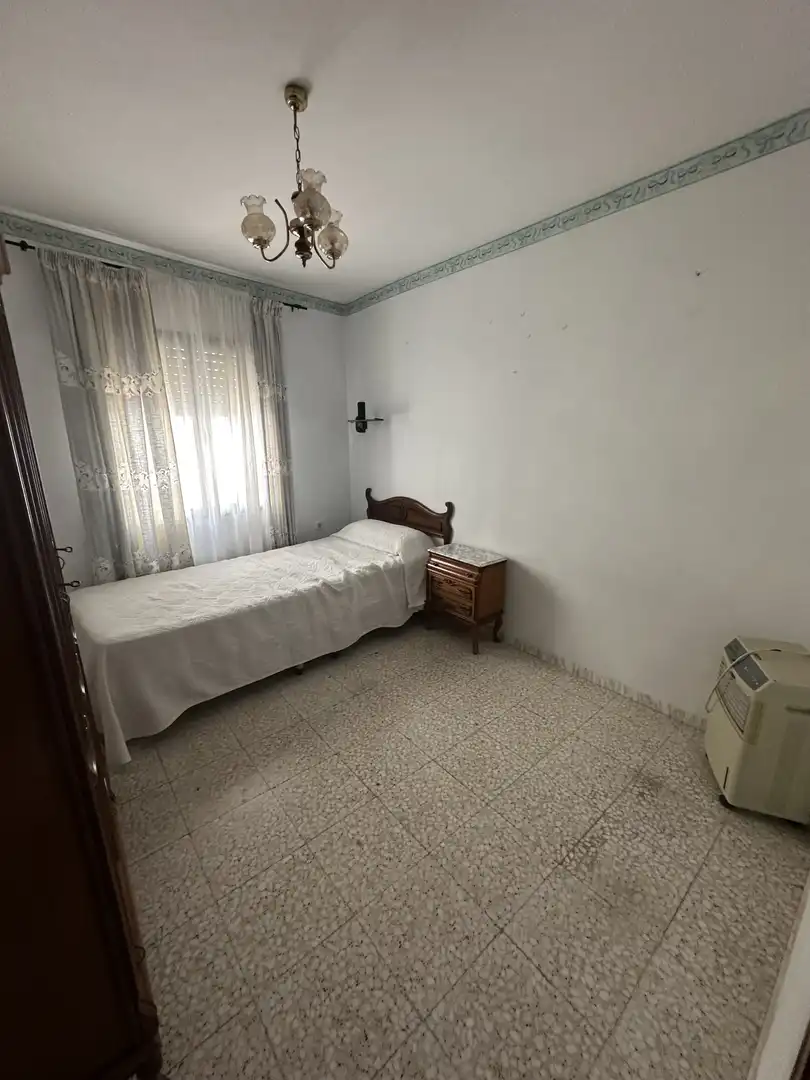 Piso en venta en Avenida Miguel Cosano, 9, Aguilar de la Frontera Habitación de Piso en venta en Aguilar de la Frontera con Aire acondicionado, Calefacción y Terraza